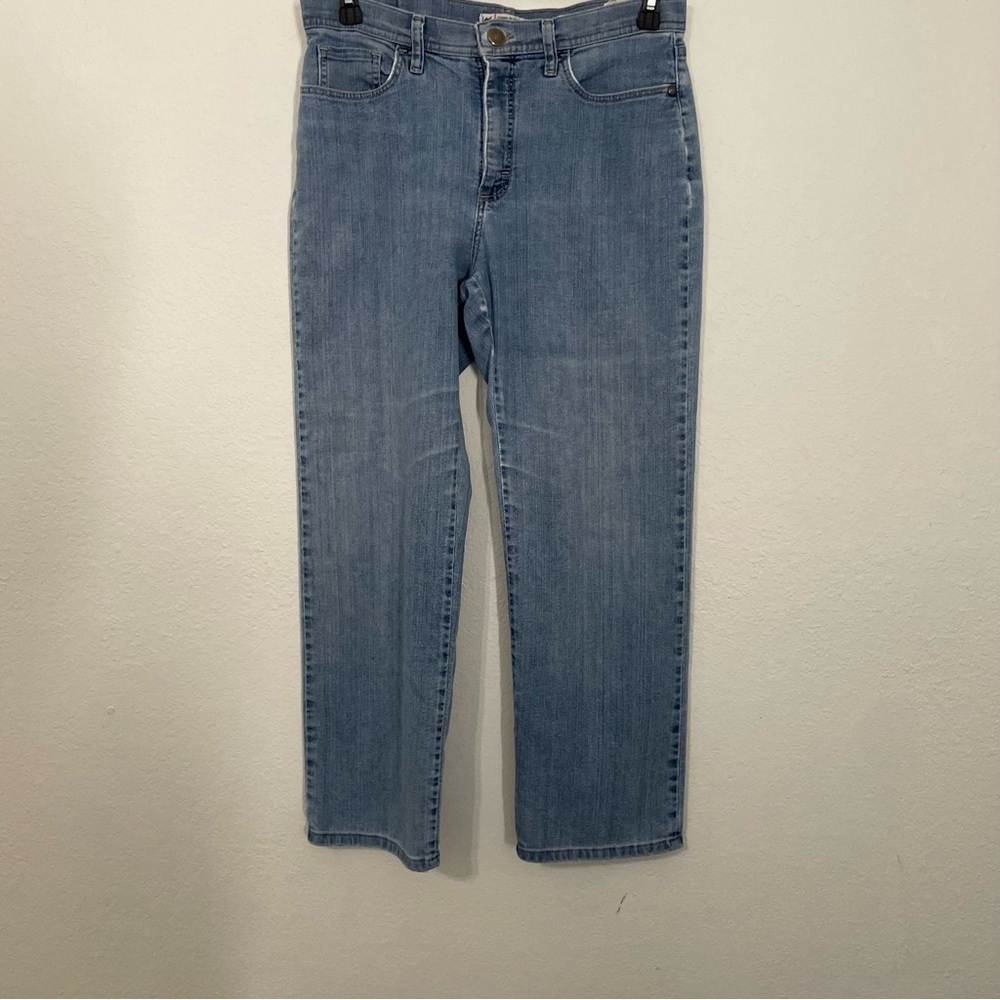 Lee Classic fit straight leg Blue Denim Jeans size 10 petite casual everyday